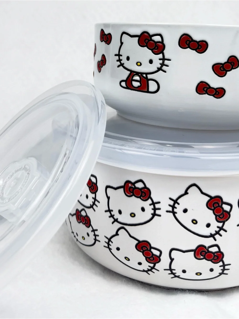 Hello Kitty White Ceramic Bowls with Red Bow Accents & Lids - 8 Piece Set